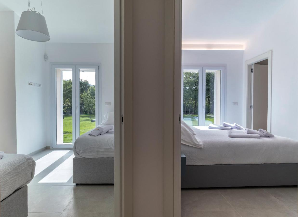 Villa Golden Root Real Estate سان تيودورو المظهر الخارجي الصورة